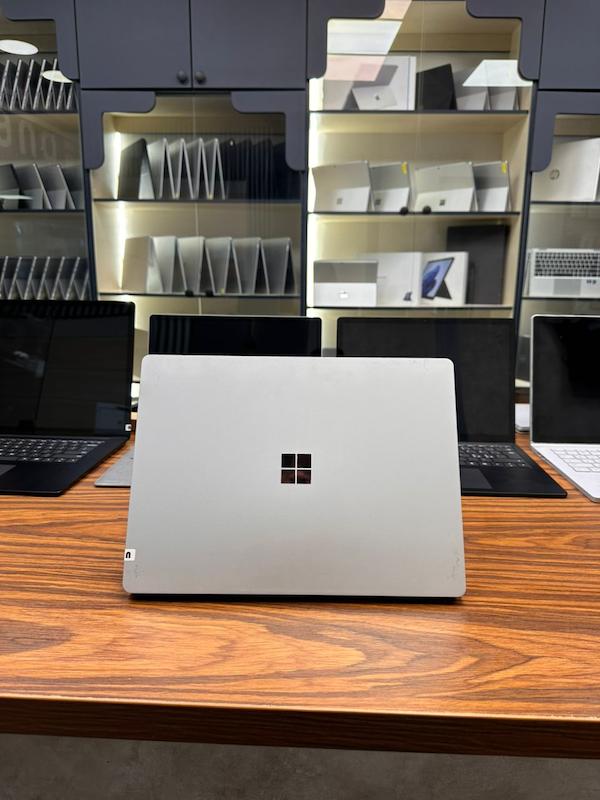 لپ تاپ ماکروسافت Surface Laptop1 استوک