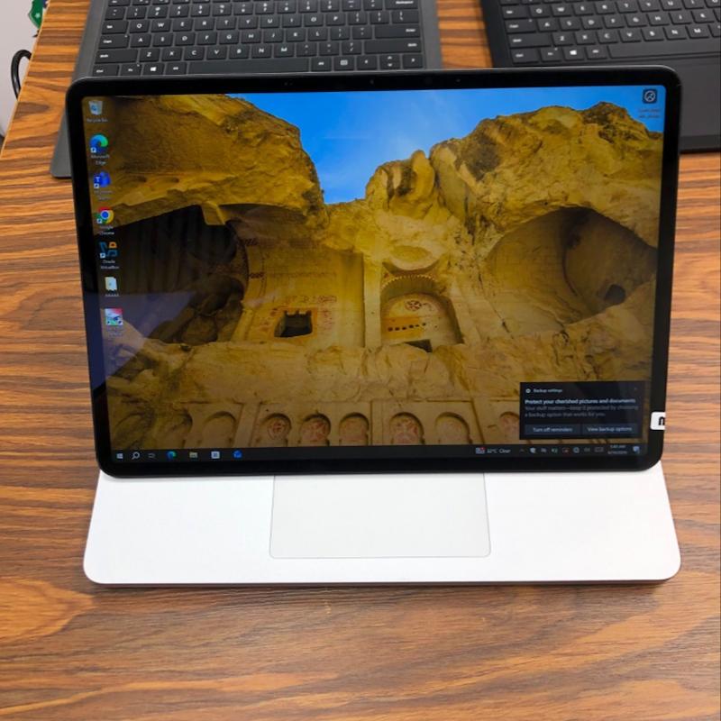 لپ تاپ ماکروسافت Surface Studio 2 استوک