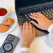 انگشتر طلا زنانه ونکلیف سنگی کد MT1828