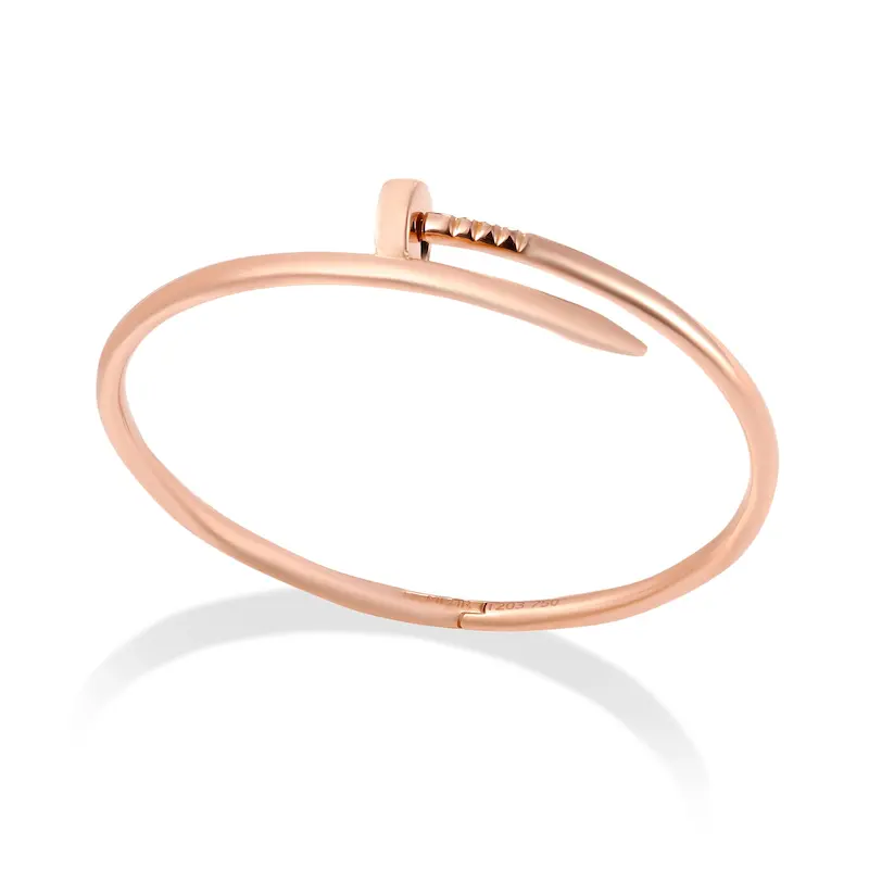 دستبند طلا زنانه کارتیه پیچ طرح میخ کد MT1908