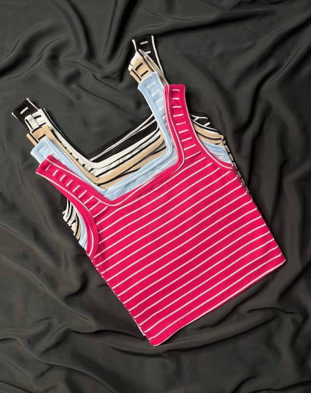 کد۹۰‌ کرا‌پ یقه خشتی راه راه