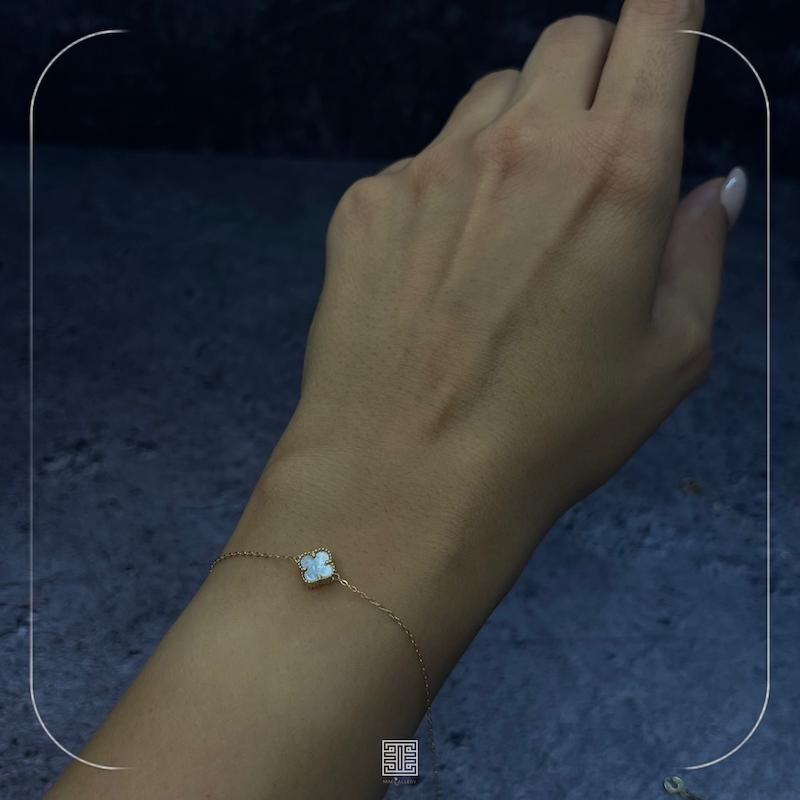 دستبند ون کلیف صدفی