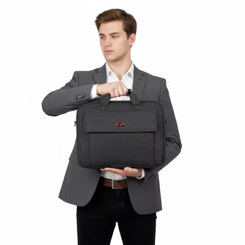 کیف اداری لپ‌تاپ پییر گاردین (Pierr Gardin) مدل ۲۲۰۰