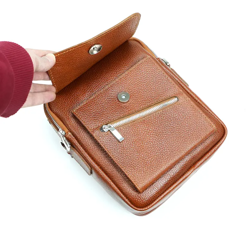 کیف دوشی چرم طبیعی مدل ۷۰۵۴