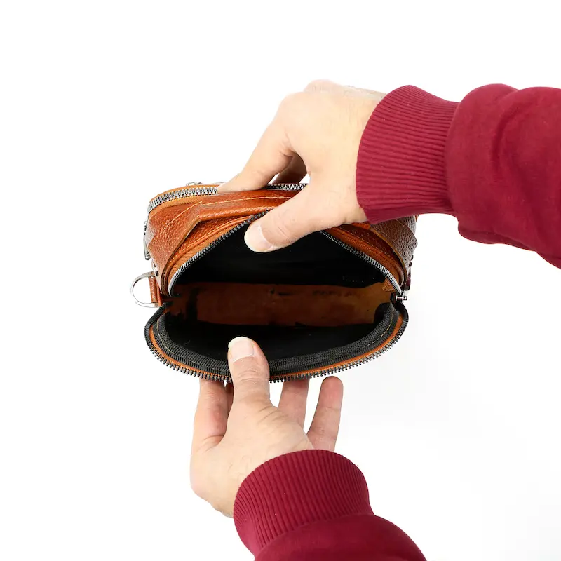کیف دوشی چرم طبیعی مدل ۷۰۵۶