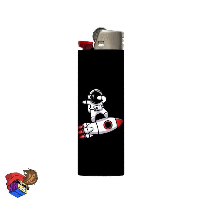 فندک میم‌ره Space