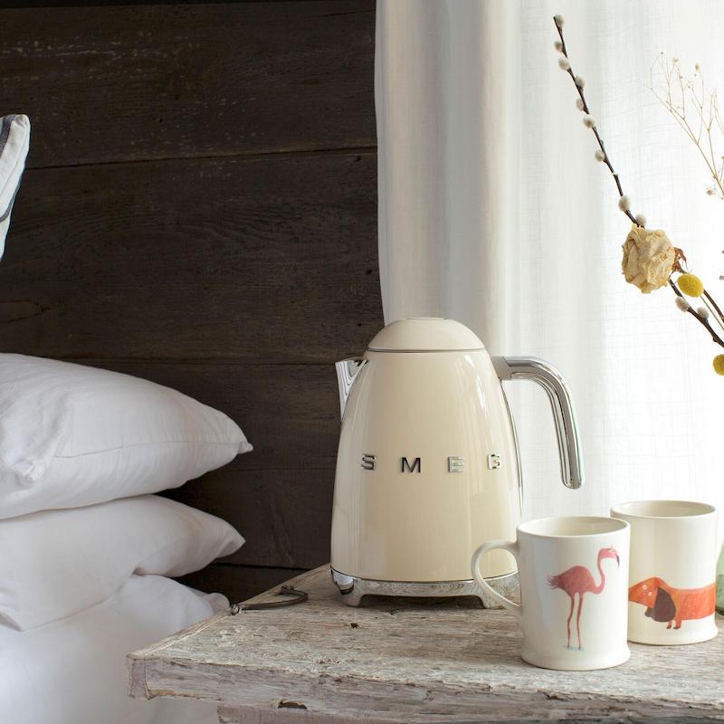 SMEG – کتری برقی اسمگ مدل KLF03