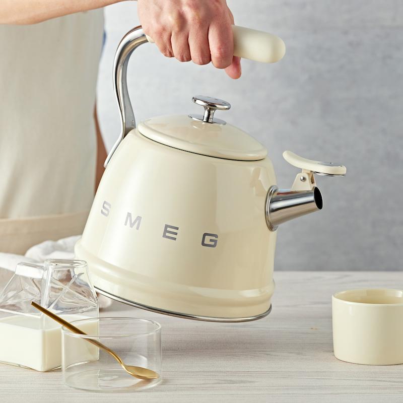 SMEG – کتری روگازی اسمگ مدل 2001PB