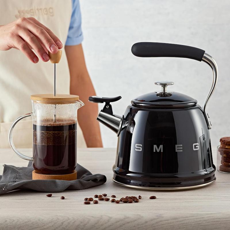 SMEG – کتری روگازی اسمگ مدل 2001PB