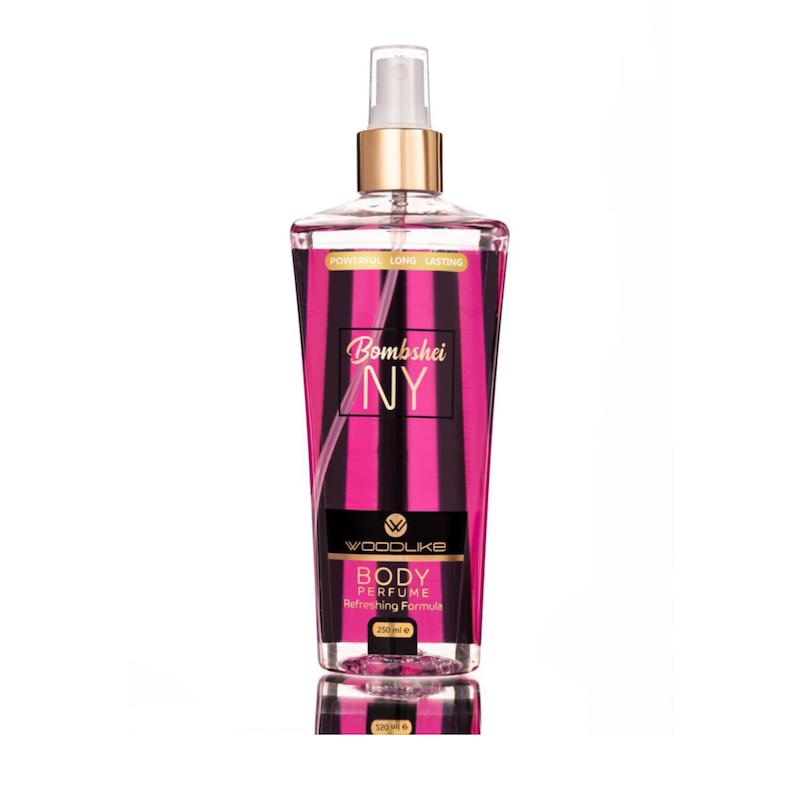 بادی اسپلش وودلایک (Woodlike) رایحه Bombshell New York🩷