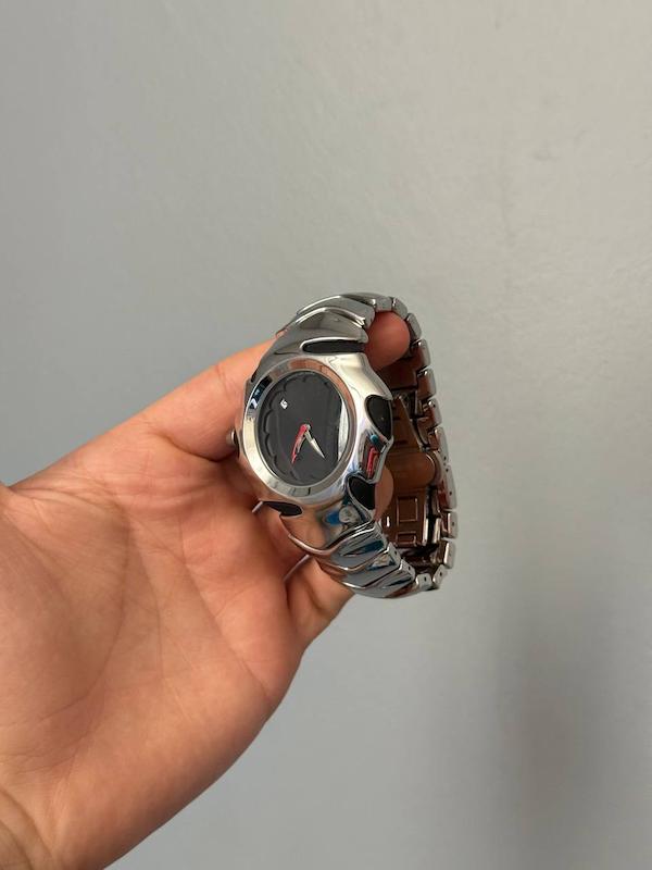 ساعت اوکلی - 131 Oakley watch blade