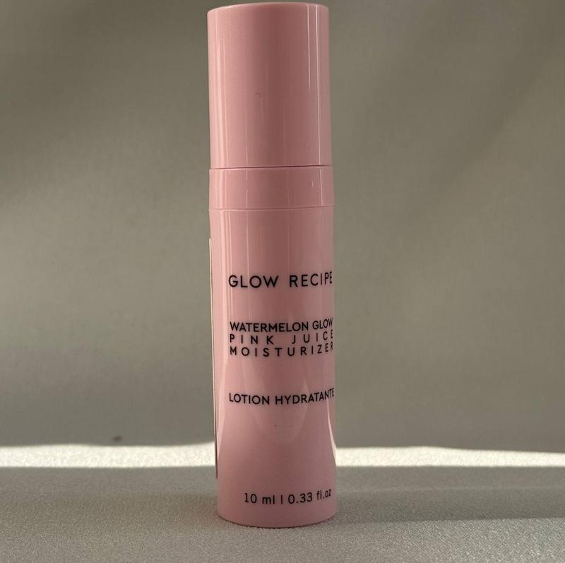 مرطوب کننده آبرسان با عصاره هندوانه گلورسپی Glow recipe