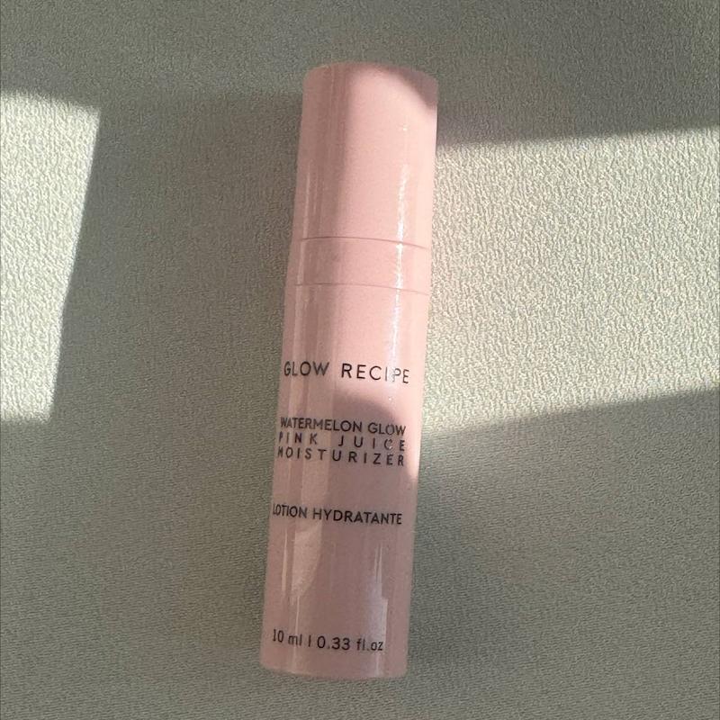 مرطوب کننده آبرسان با عصاره هندوانه گلورسپی Glow recipe