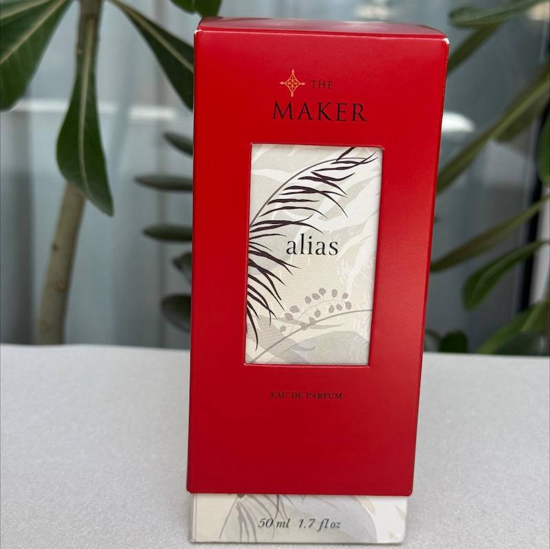 عطر نیش The Maker Alias با رایحه نرم، چوبی و مرموز. یونیسکس و عطر خاص و ترند TikTok  بوتیک هتلی آمریکا