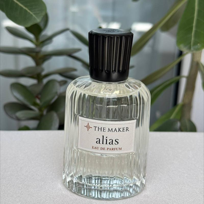 عطر نیش The Maker Alias با رایحه نرم، چوبی و مرموز. یونیسکس و عطر خاص و ترند TikTok  بوتیک هتلی آمریکا