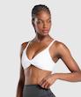 نیم تنه ورزشی زنانه جیم شارک مدل Twist Front Bralette رنگ سفید (White)