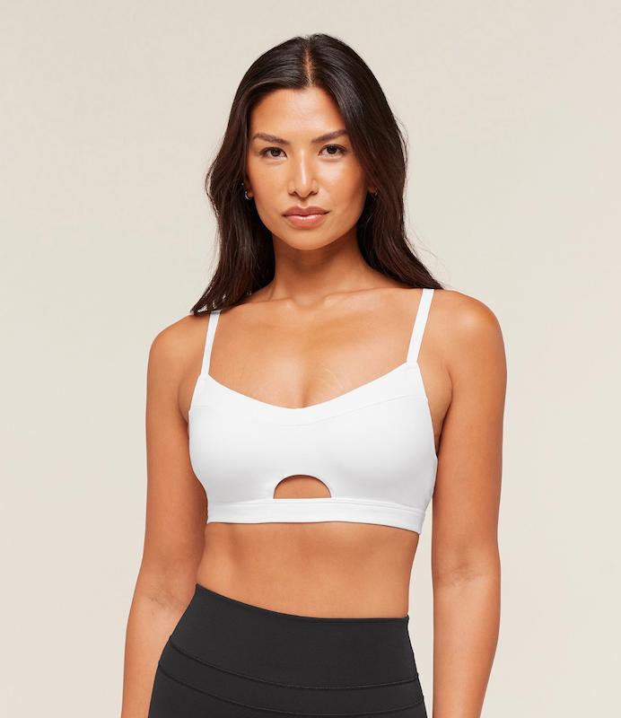 Balcony Peekaboo Sports Bra – White نيم تنه ورزشي جيم شارك