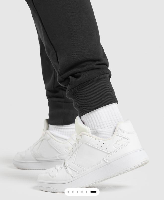 Power Joggers – Black (Size S) شلوار اسلش زنانه جيم شارك رنگ مشكل