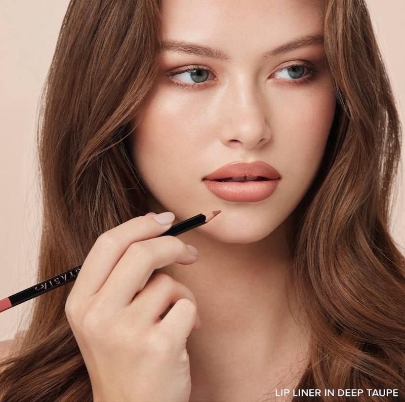 ANASTASIA BEVERLY HILLS Long-Lasting Velvety-Matte Lip Liner