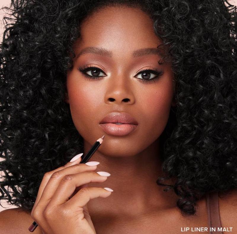 ANASTASIA BEVERLY HILLS Long-Lasting Velvety-Matte Lip Liner