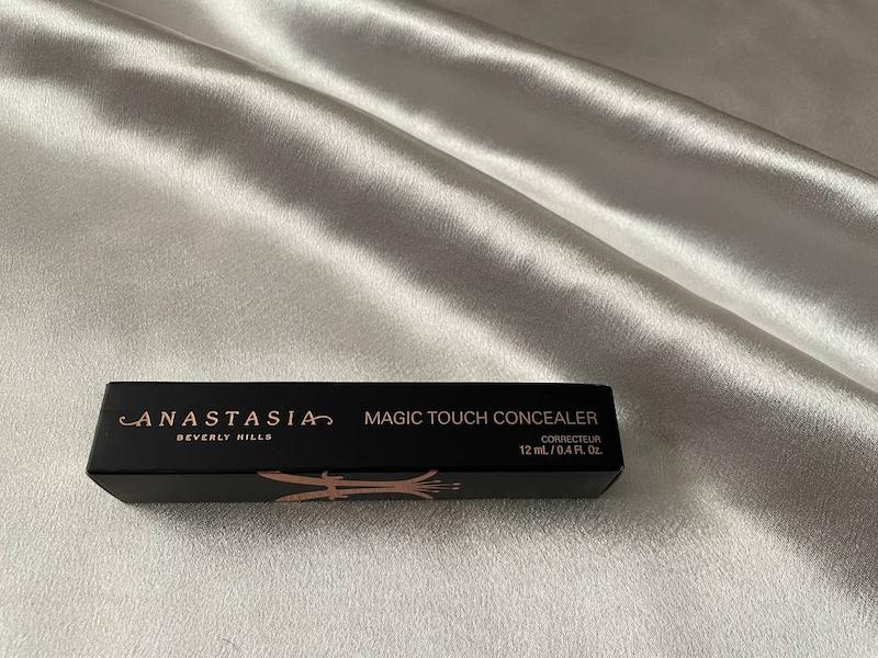 Anastasia Beverly Hills Magic Touch Medium to Full Coverage Concealer no.3