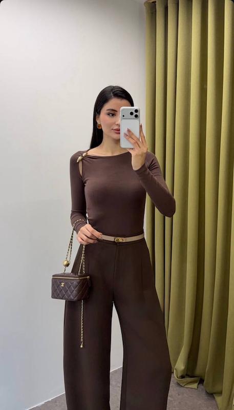 بلوز شاخه سر شانه طلایی (زارا طرح)