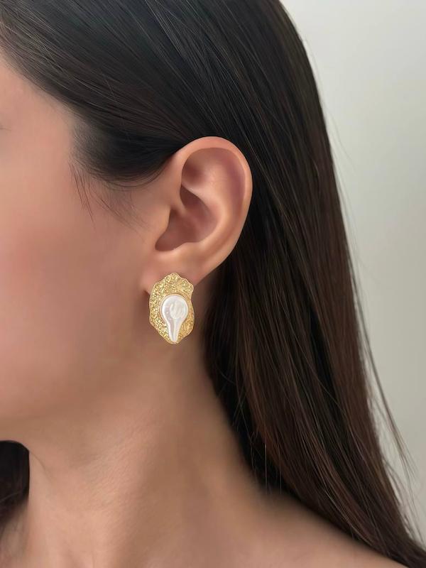 گوشواره باروک دور طلایی 