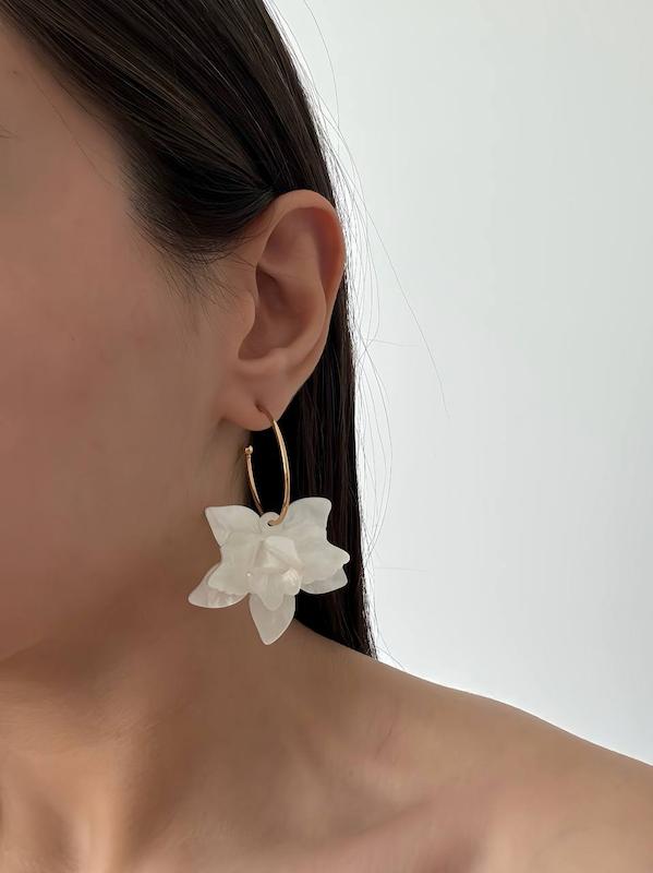 گوشواره گل حلقه ای 