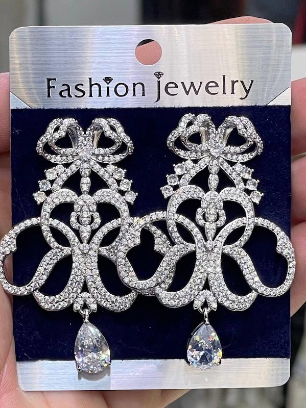 گوشواره جواهری 