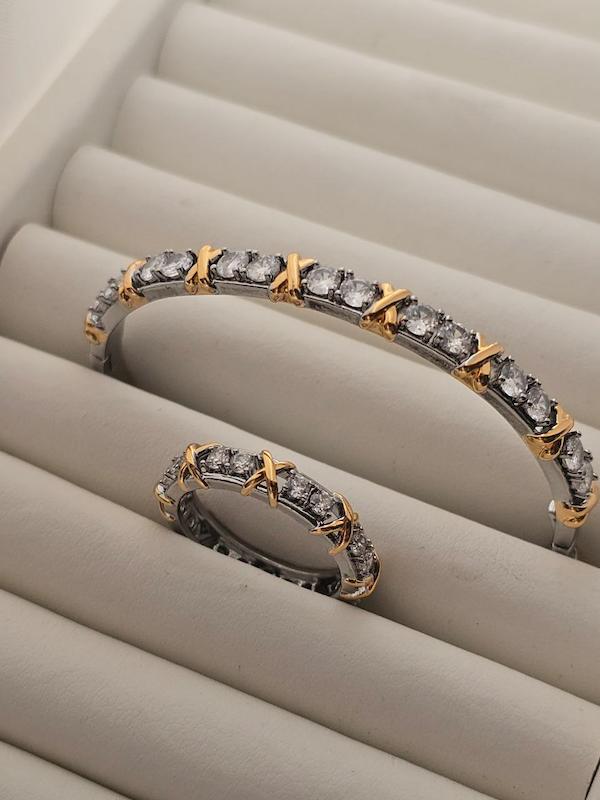 ست بنگل و انگشتر طرح طلا تیفانی 