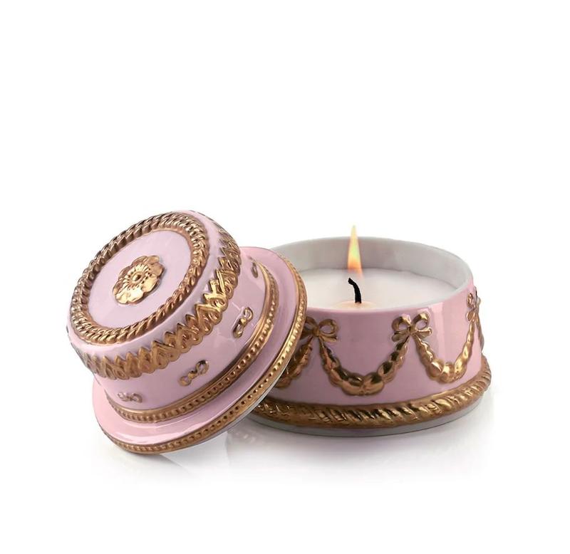 شمع معطر طرح کیک 