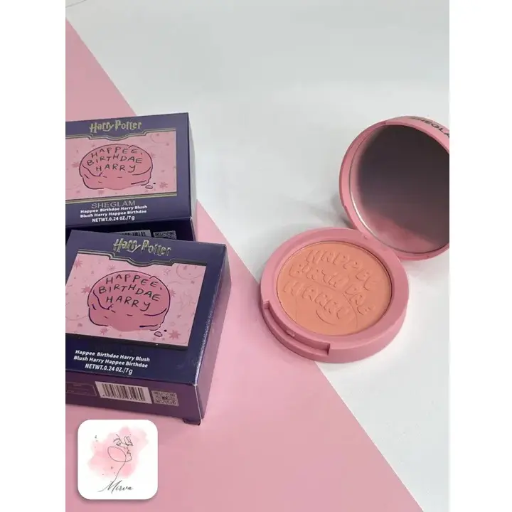رژگونه هری پاتر با طراحی فانتزی