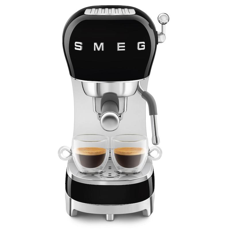 اسپرسو ساز اسمگ رنگ مشکی مدل Smeg ECF02