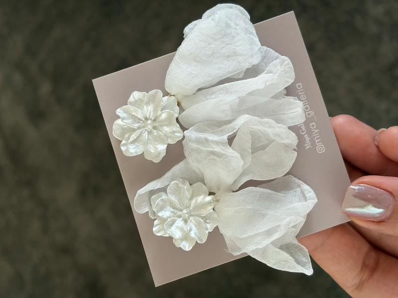 گوشواره گل پارچه ای کد (۲۵۲)