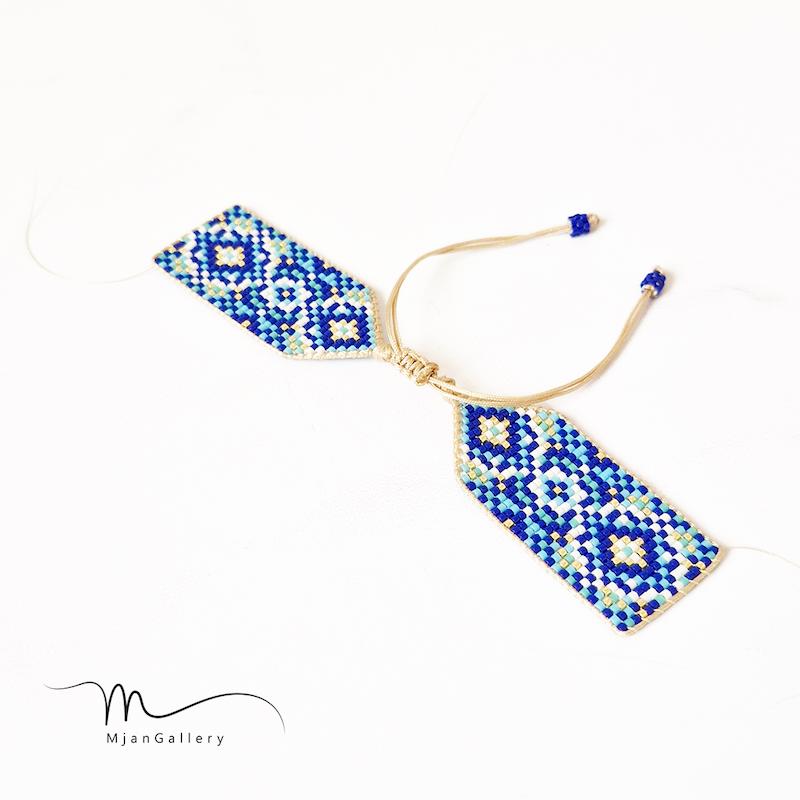 M0242 _ دستبند نیمه آماده، طرح کاشی، سنتی، آبی کاربنی، 2/5 سانت ( منجوق میوکی ) 17 رج 17رج هفده
