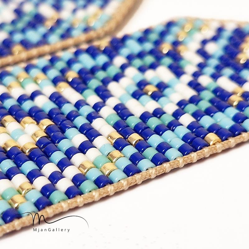 M0242 _ دستبند نیمه آماده، طرح کاشی، سنتی، آبی کاربنی، 2/5 سانت ( منجوق میوکی ) 17 رج 17رج هفده