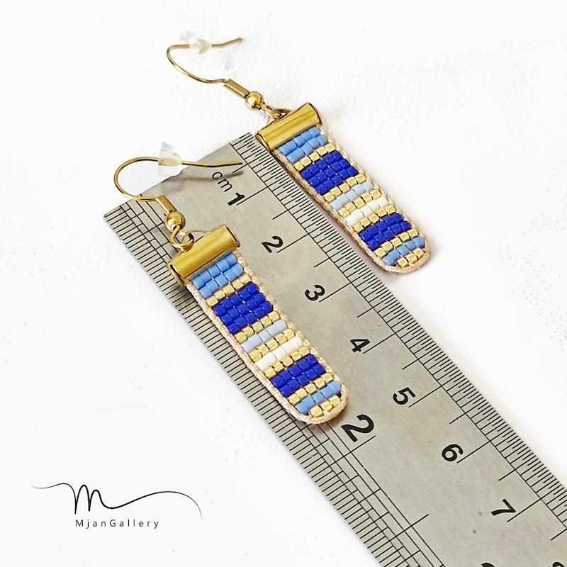 M0267 _ گوشواره کاربنی آبی سفید ( منجوق میوکی )