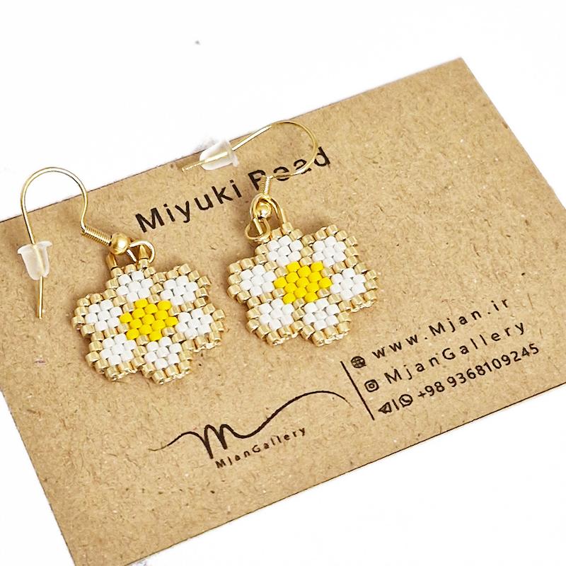 M0273 _ گوشواره بابونه ( منجوق میوکی )