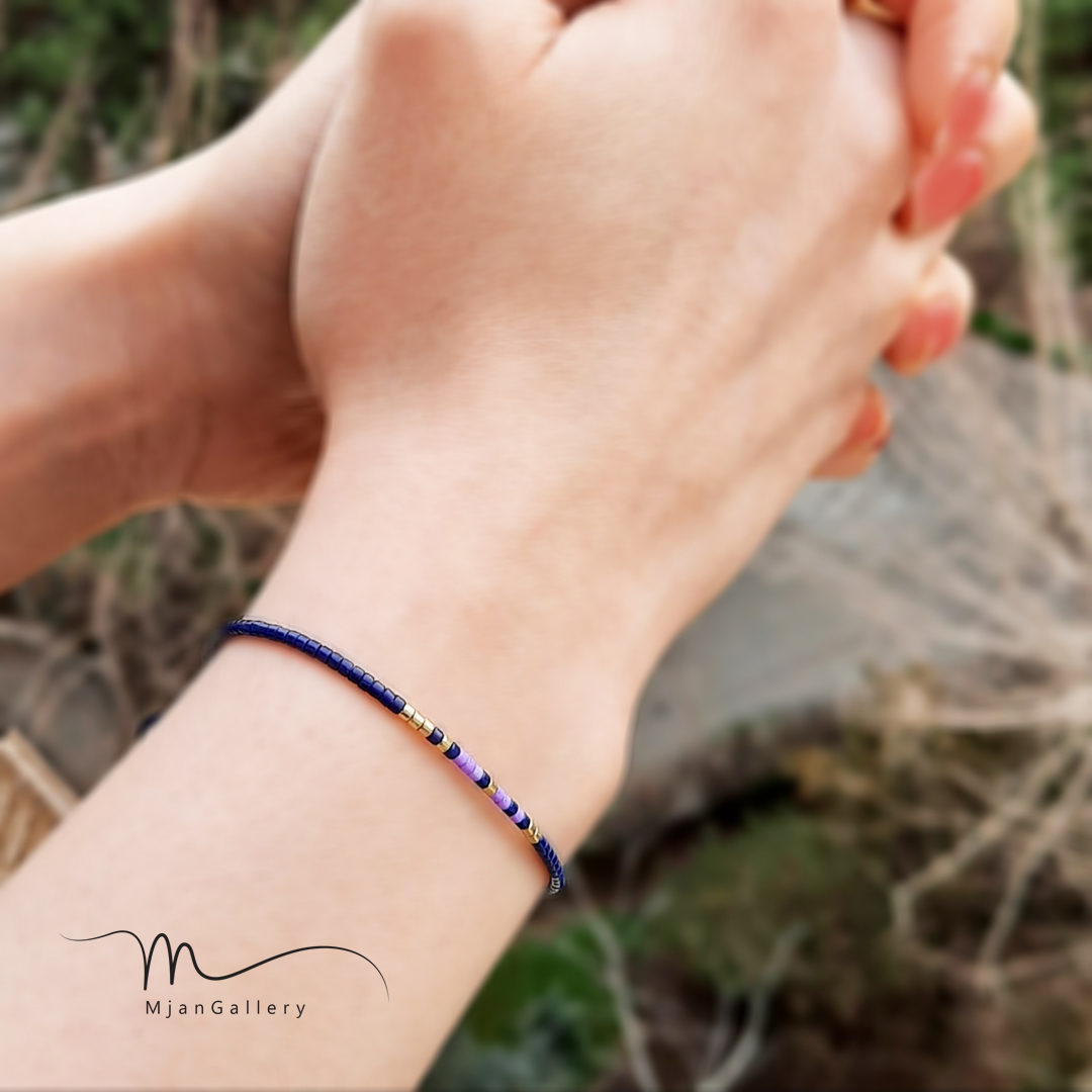 M0034 _ دستبند مورس سرمه ای، بنفش و طلایی 1 رج ( منجوق میوکی ) 