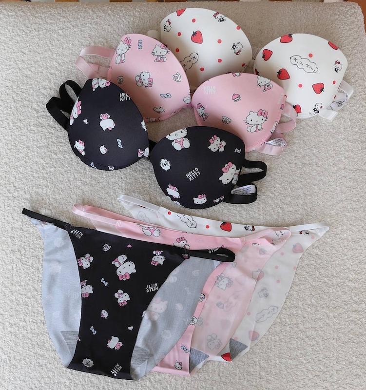 ست شورت و‌سوتین طرح کیتی جکدار کاپ B 