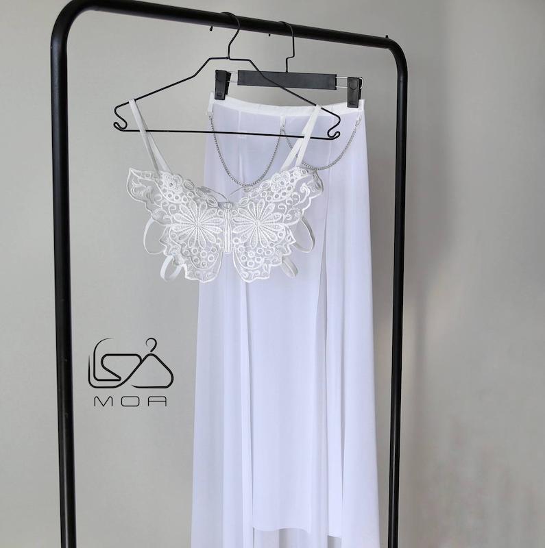 ست سه تکه نیم تنه پروانه ای با دامن حریر 