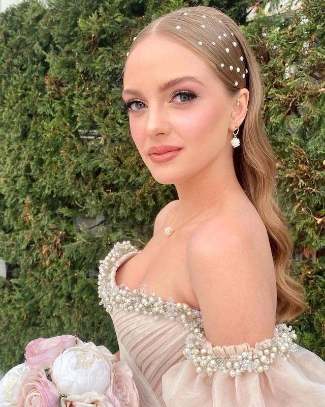 نگین چسبی ✨