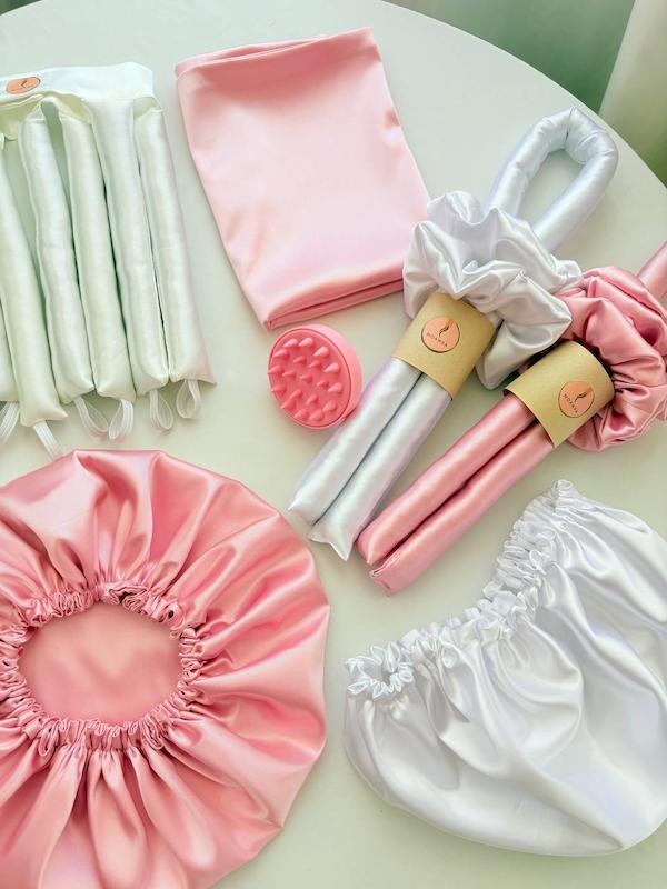 ست صورتی سفید