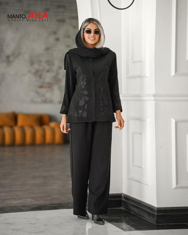 کرپ گلدوزی شده