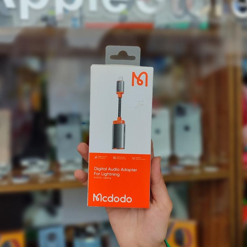 تبدیل Mcdodo CA-6710 Lightning to AUX / Lightning
