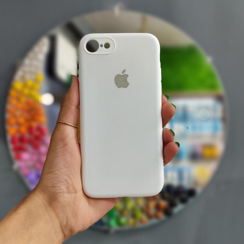 گارد سیلیکونی آیفون 7/8