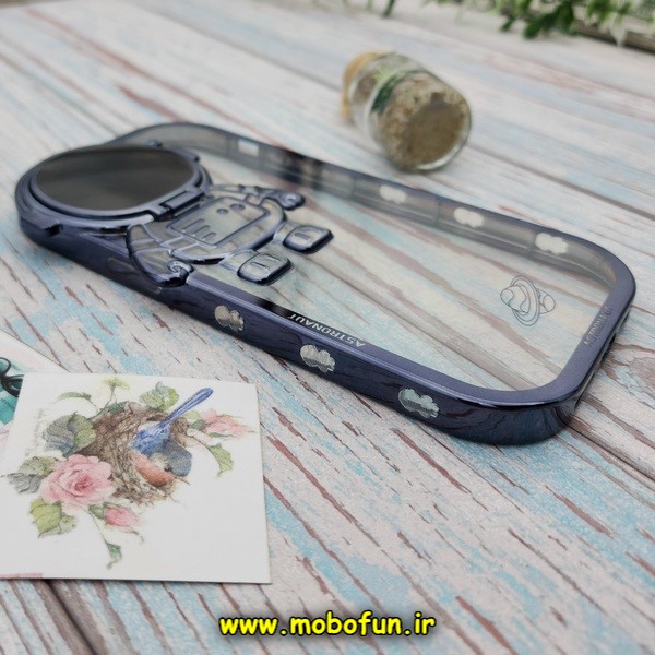 قاب گوشی iPhone 14 Pro Max آیفون طرح ژله ای فضانورد مای کیس شفاف گلد لاین Creative Case محافظ لنز دار سرمه ای تیره کد E42-171816