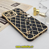 قاب گوشی iPhone 13 Pro Max آیفون طرح ژله ای پافر لوزی دستبندی مرواریدی گلد لاین دور طلایی محافظ لنز دار مشکی کد 550