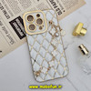 قاب گوشی iPhone 14 Pro آیفون طرح ژله ای پافر لوزی دستبندی مرواریدی گلد لاین دور طلایی محافظ لنز دار سفید کد 168