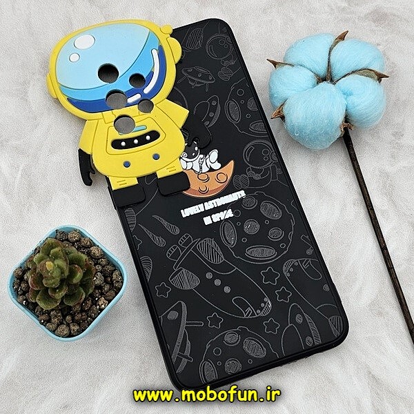 قاب گوشی Galaxy A32 4G سامسونگ طرح سیلیکونی ژله ای سه بعدی برجسته عروسکی طرح فضانورد ناسا Nasa محافظ لنزدار مشکی کد 985